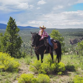 Geronimo Trail Guest Ranch - Horseback Riding Near Me - Winston, New Mexico Geronimo Trail Guest Ranch - Horseback Riding Near Me - Winston, New Mexico