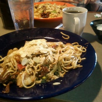 Blue Pacific Grill - Stirfry on udon noodles - Mongolian Near Me - Perrysburg, Ohio