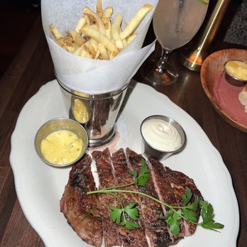 Trivoli Tavern - Steak frites - American Near Me - Chicago, Illinois Trivoli Tavern - Steak frites - American Near Me - Chicago, Illinois