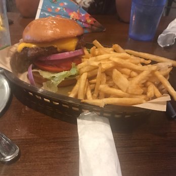 Pinewood Tavern - Classic Burger - Bars Near Me - Pine, Arizona Pinewood Tavern - Classic Burger - Bars Near Me - Pine, Arizona