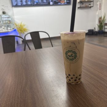 The Teahouse - Crème brûlée milk tea with black boba - Bubble Tea Near Me - Ridgeland, Mississippi