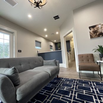 A Glamorous Smile - Gorgeous lobby - Endodontists Near Me - Trinity, Florida
