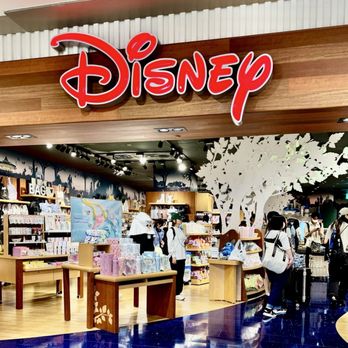 Disney - あずさ屋 ディズニーストア東京スカイツリータウン・ソラマチ店 - Updated