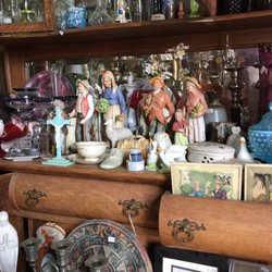 Rustic Relics - Inside treasures