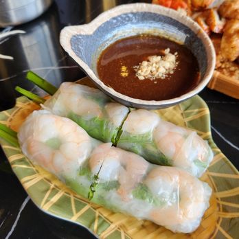 Pho Ngon Dat Viet - Fresh rolls with shrimp - Vietnamese Near Me - Toronto, Ontario Pho Ngon Dat Viet - Fresh rolls with shrimp - Vietnamese Near Me - Toronto, Ontario