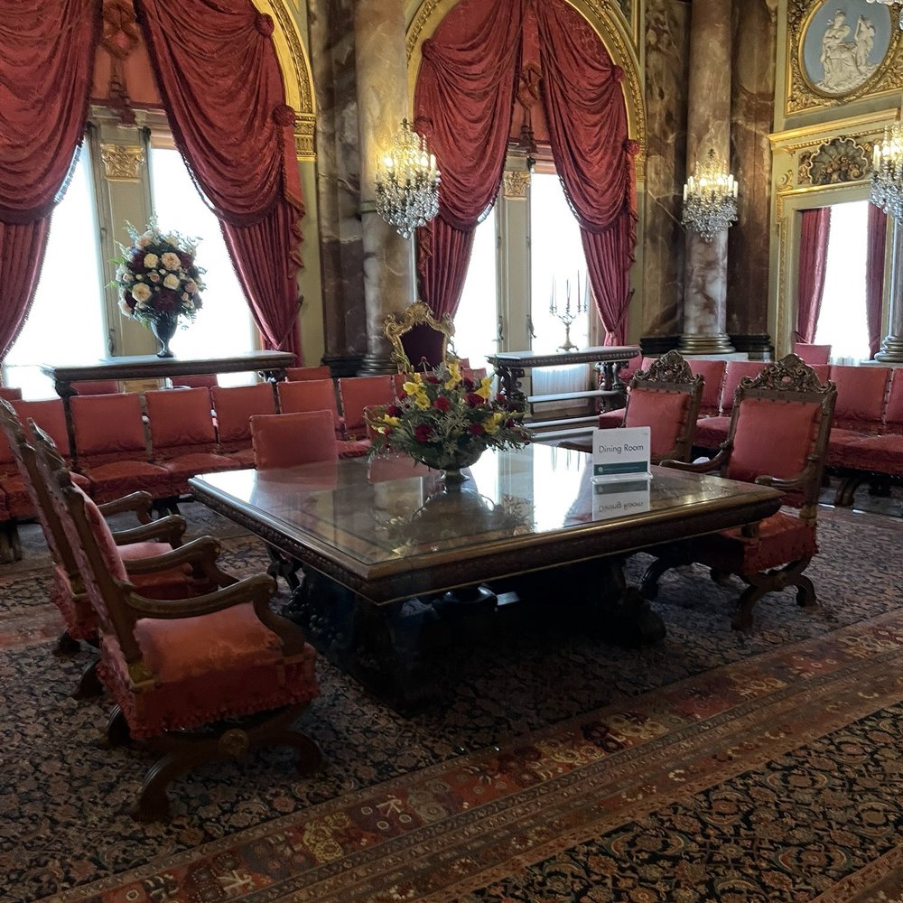 The Breakers - Formal dining room - Landmarks & Historical Buildings Near Me - Newport, Rhode Island The Breakers - Formal dining room - Landmarks & Historical Buildings Near Me - Newport, Rhode Island