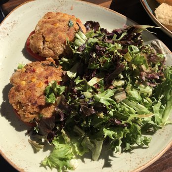 Le Papagayo - Crab Cakes - Breakfast & Brunch Near Me - Encinitas, California