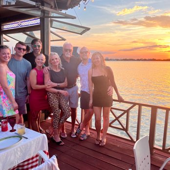 Limoncello - Beautiful sunset ambiance - Italian Near Me - Cancún, ROO Limoncello - Beautiful sunset ambiance - Italian Near Me - Cancún, ROO