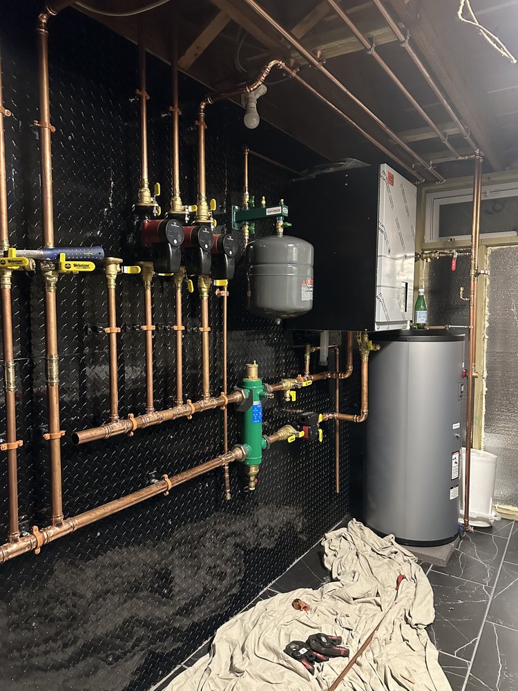 Slide of CDH Plumbing and Heating