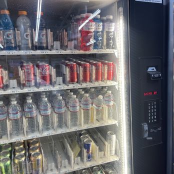 The Laundry Room - Vending machine for drinks - Laundromat Near Me - Pasadena, California