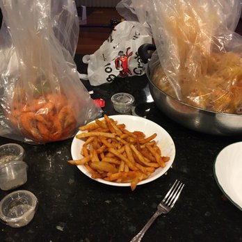 The Boiling Crab - Dungenous crab, fries, shrimp - Cajun/Creole Near Me - Rosemead, California