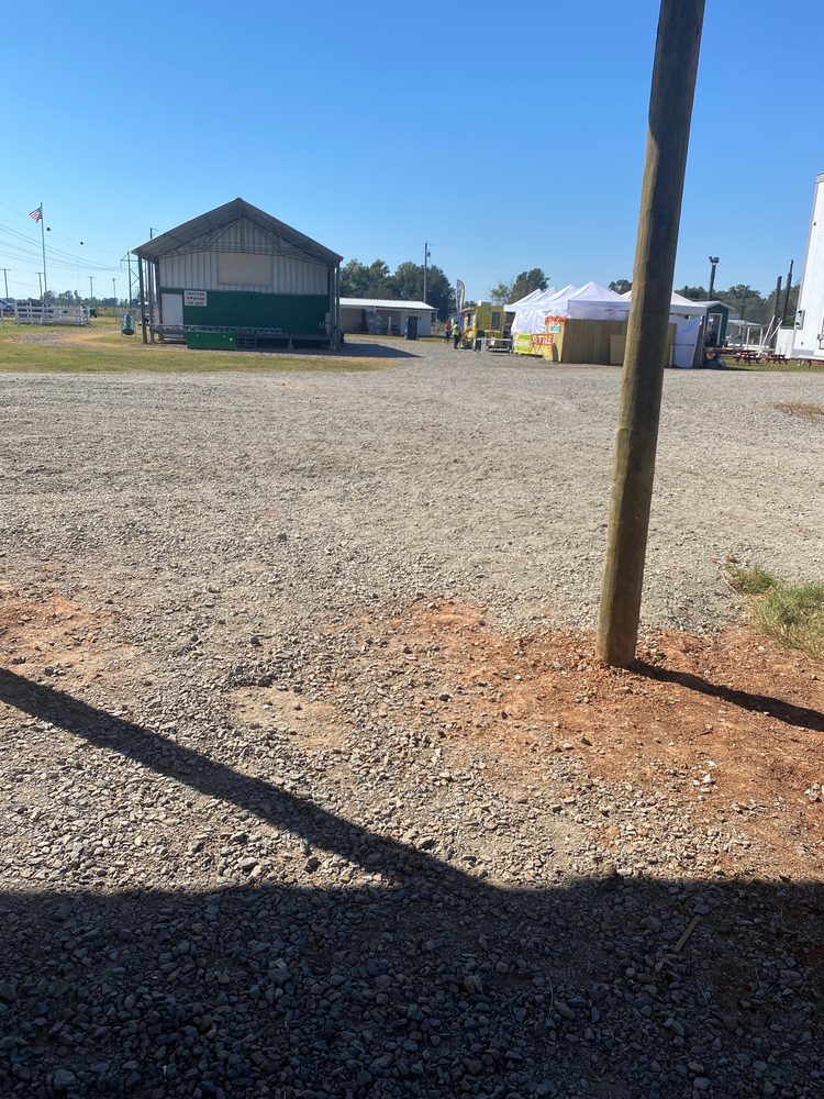 DIXIEMAZE FARMS Updated October 2024 75 Photos & 10 Reviews 9596