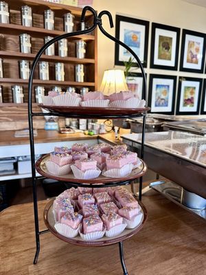 Leland Tea Company - Burlingame by null