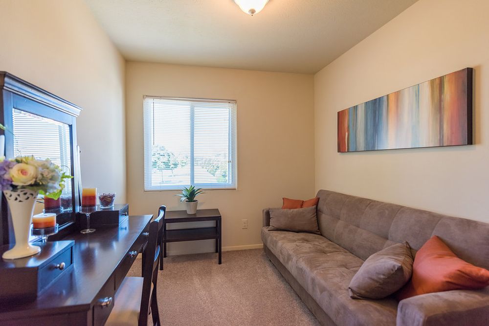 CLARKWOOD GREENS APARTMENTS & TOWNHOMES Updated August 2024 24