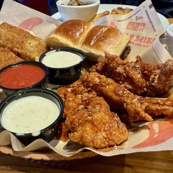 Chili's - Triple Dipper with the honey-chipotle chicken crispers, fried mozzarella, and burger bites. - American Near Me - Santa Clarita, California Chili's - Triple Dipper with the honey-chipotle chicken crispers, fried mozzarella, and burger bites. - American Near Me - Santa Clarita, California
