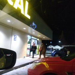 Dollar General - Let's go in!