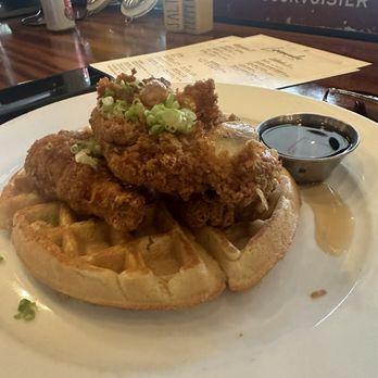 Limonada Bar + Brunch - Chicken and waffles - Breakfast & Brunch Near Me - Miami Beach, Florida