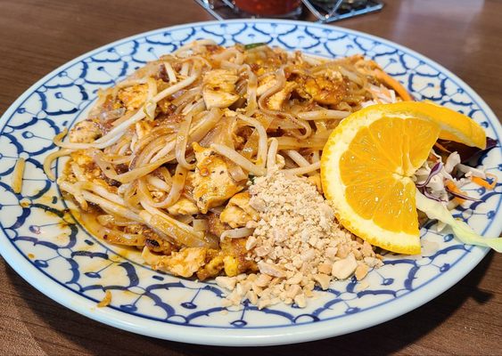 Sisters Thai Kitchen by null