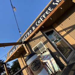 Mocha Vino Bistro