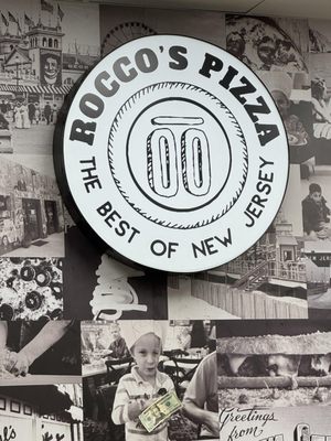 Rocco’s Pizza Oak Park by null