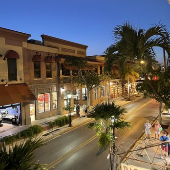 Bagatelle - View of Duval Street from our table at Bagatelle - Seafood Near Me - Key West, Florida