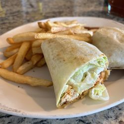 Early Harvest Diner - Buffalo Chicken Wrap Lunch
