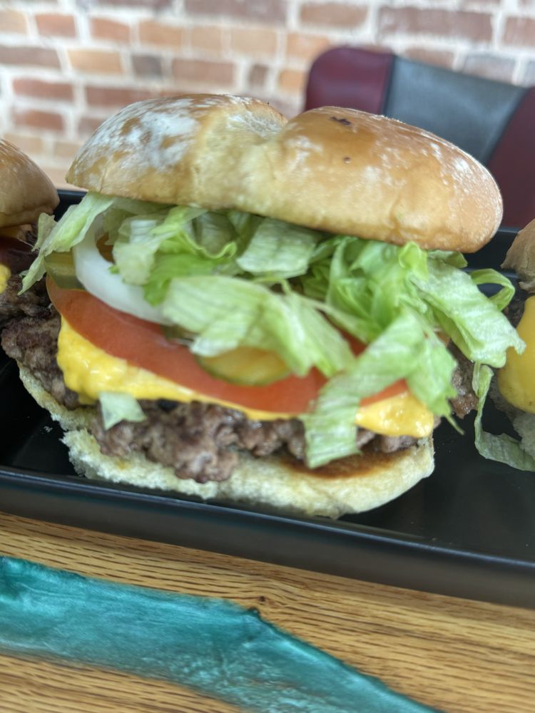 The Sho Me Diner Logo