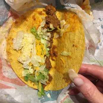 Taco Bell / KFC - Could you spare the mystery meat? Wake up Jan brands, these people are destroying your reputation. - Fast Food Near Me - Highland, Illinois