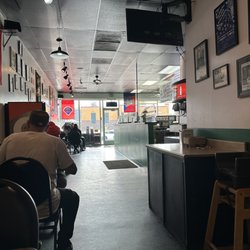 Pat's Philly Steaks & Subs - Dining area