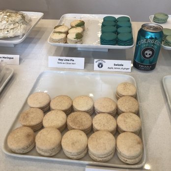 Macaron Bar - Churro macaron and key like pie - Macarons Near Me - Indianapolis, Indiana Macaron Bar - Churro macaron and key like pie - Macarons Near Me - Indianapolis, Indiana