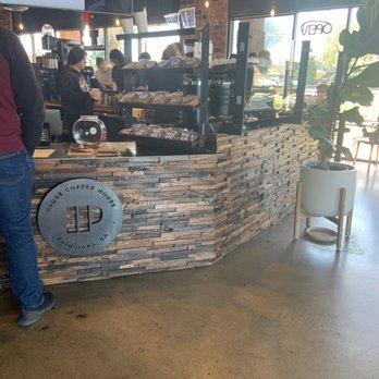 Pause Coffee House - Inside - Coffee & Tea Near Me - Fair Oaks, California
