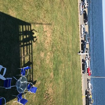Atlantic House - Greetings from Atlantic House hahahahaha - Hotels Near Me - Narragansett, Rhode Island