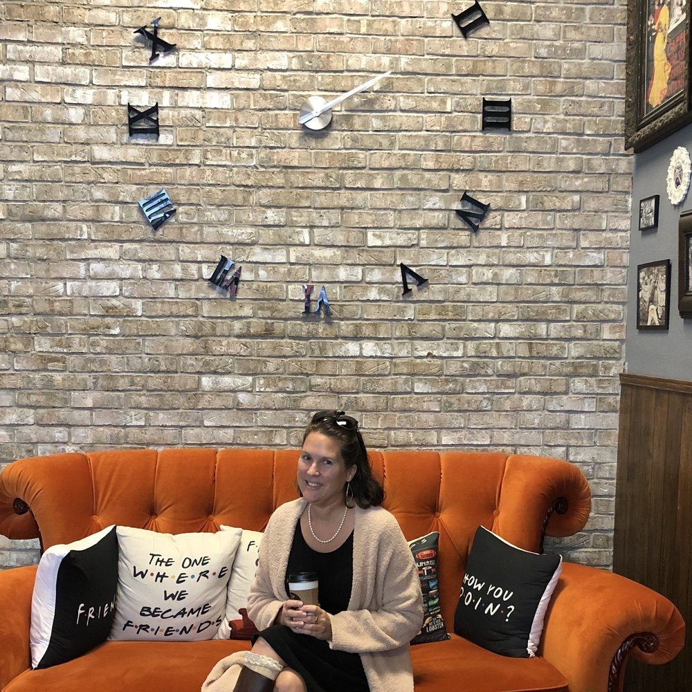 Baldwin Perk - Taking advantage of the quiet inside today for a quick photo op!! - Cafes Near Me - Orlando, Florida