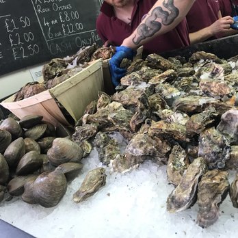 Richard Haward's Oysters - Big cherry stones - Seafood Markets Near Me - London, XGL Richard Haward's Oysters - Big cherry stones - Seafood Markets Near Me - London, XGL