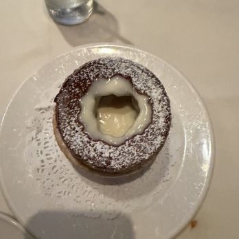 Michel's At The Colony Surf - Soufflé - French Near Me - Honolulu, Hawaii