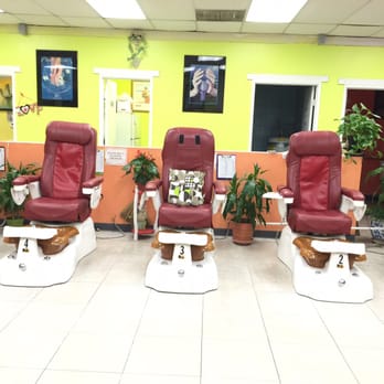 Cudahy Nailspa - Nail Salons Near Me - Cudahy, California