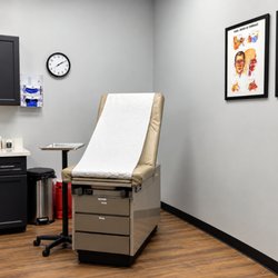 Aspire Allergy & Sinus - Exam Room