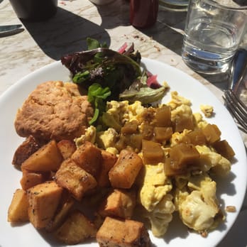 Beast Pizza - Veggie scramble - Pizza Near Me - Toronto, Ontario Beast Pizza - Veggie scramble - Pizza Near Me - Toronto, Ontario