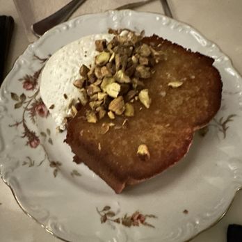 Holiday on 7th - Olive oil cake - Cocktail Bars Near Me - Austin, Texas