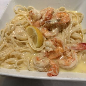 Benjamin's Raw Bar - Shrimp Scampi - Seafood Near Me - Newport, Rhode Island