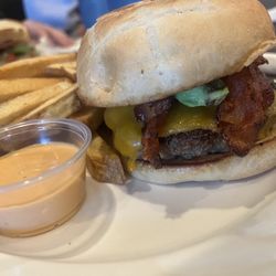 Wild Roadrunner Restaurant - ROADRUNNER BURGER