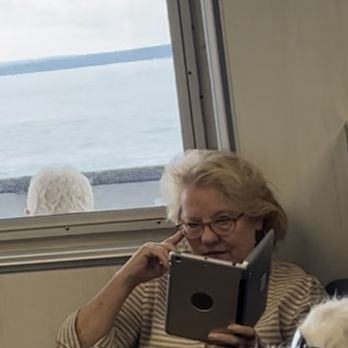 Cross Sound Ferry - She thinks she runs the world Won't let you into the pet section with a bulldog just because she doesn't like them - Ferries Near Me - New London, Connecticut Cross Sound Ferry - She thinks she runs the world Won't let you into the pet section with a bulldog just because she doesn't like them - Ferries Near Me - New London, Connecticut