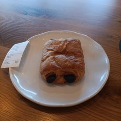 Starbucks - It is crosont