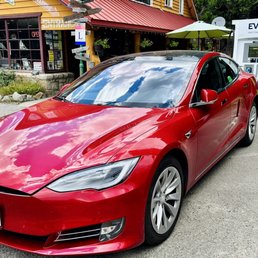 Tesla charging w/ CCS adapter Tesla charging w/ CCS adapter