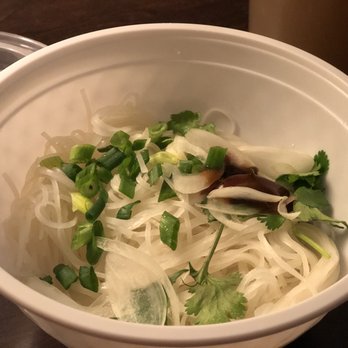 Pho D'licious - Portion of noodles in bowl - Vietnamese Near Me - Fargo, North Dakota Pho D'licious - Portion of noodles in bowl - Vietnamese Near Me - Fargo, North Dakota