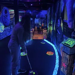 Blackbeard's Cove Adventure Golf