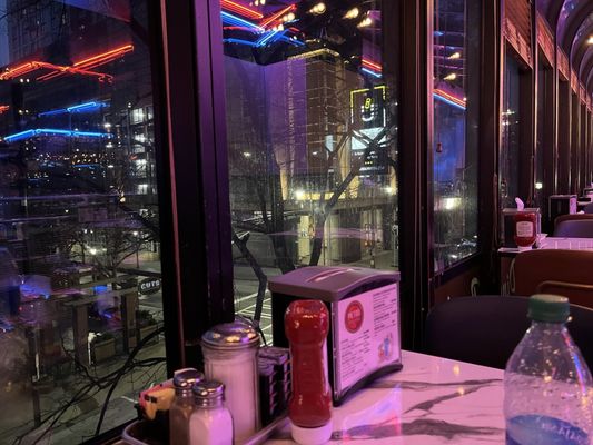 Metro Diner and Bar by null