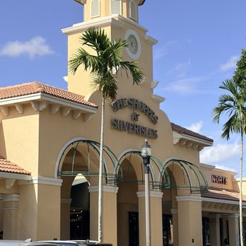 Polo Norte - Miramar - Located at The Shoppes at Silver Isles. - Cuban Near Me - Miramar, Florida