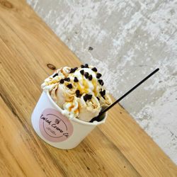 Curled Creme - Peanut Butter icecream