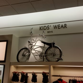 Nordstrom Northshore - Department Stores Near Me - Peabody, Massachusetts